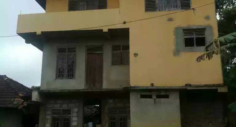 land and House
