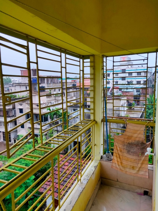 Sell Flat at Patipukur
